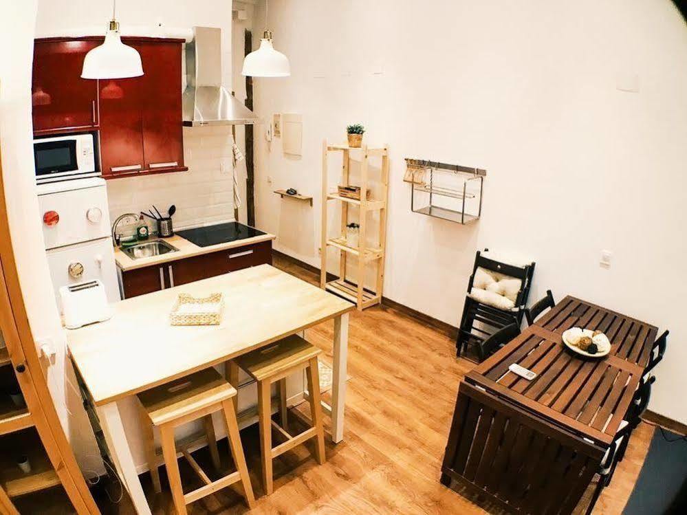 Lollipop Flats City Centre Suite Madrid Exteriör bild
